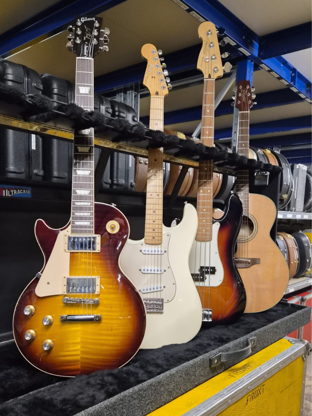 Neue Linkshänder-Gitarre erhältlich